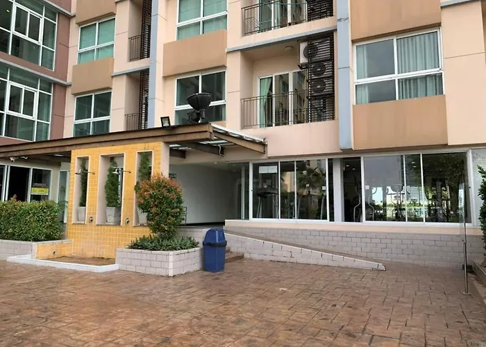 Entire Only 5mins Walk To Bts Onnut 公寓